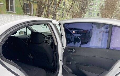 Peugeot 408 I рестайлинг, 2014 год, 600 000 рублей, 24 фотография