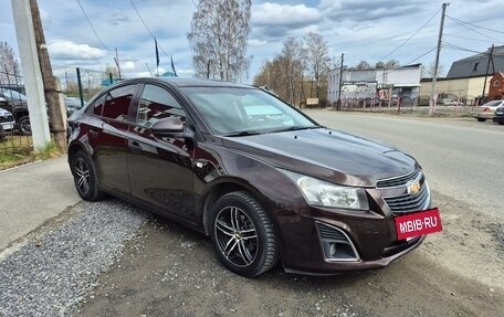 Chevrolet Cruze II, 2013 год, 850 000 рублей, 3 фотография