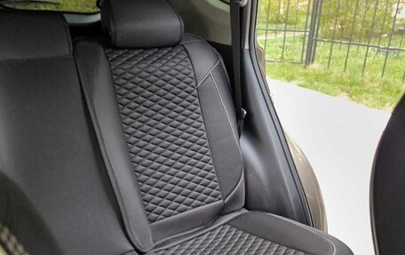 Toyota RAV4, 2018 год, 2 200 000 рублей, 9 фотография