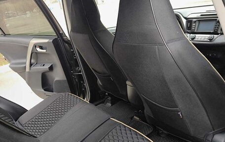 Toyota RAV4, 2018 год, 2 200 000 рублей, 13 фотография