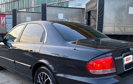 Hyundai Sonata IV рестайлинг, 2005 год, 600 000 рублей, 5 фотография