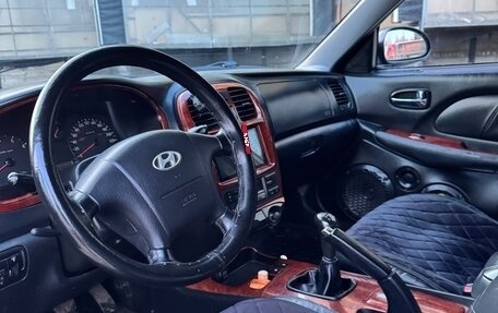 Hyundai Sonata IV рестайлинг, 2005 год, 600 000 рублей, 7 фотография