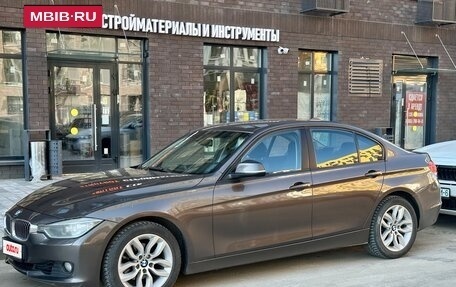 BMW 3 серия, 2013 год, 1 445 000 рублей, 9 фотография