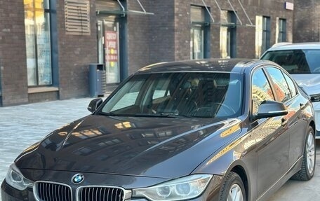 BMW 3 серия, 2013 год, 1 445 000 рублей, 10 фотография