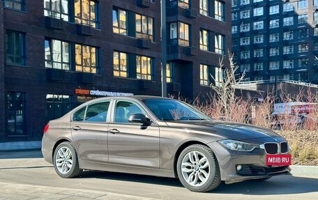 BMW 3 серия, 2013 год, 1 445 000 рублей, 26 фотография