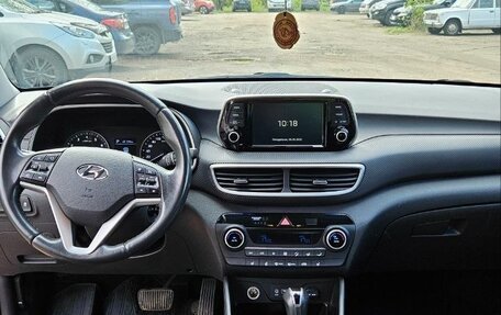 Hyundai Tucson III, 2019 год, 2 300 000 рублей, 10 фотография