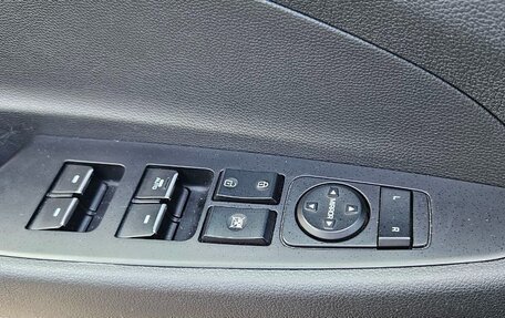 Hyundai Tucson III, 2019 год, 2 300 000 рублей, 19 фотография