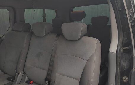 Hyundai H-1 II рестайлинг, 2015 год, 2 700 000 рублей, 10 фотография