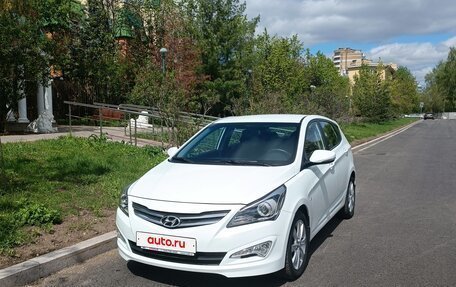Hyundai Solaris II рестайлинг, 2014 год, 1 360 000 рублей, 9 фотография