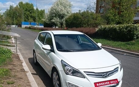 Hyundai Solaris II рестайлинг, 2014 год, 1 360 000 рублей, 7 фотография