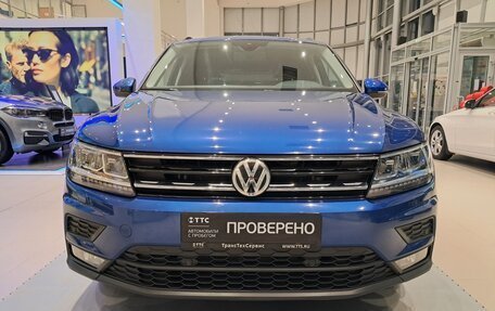 Volkswagen Tiguan II, 2019 год, 1 799 000 рублей, 2 фотография