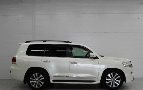 Toyota Land Cruiser 200, 2016 год, 4 100 000 рублей, 5 фотография