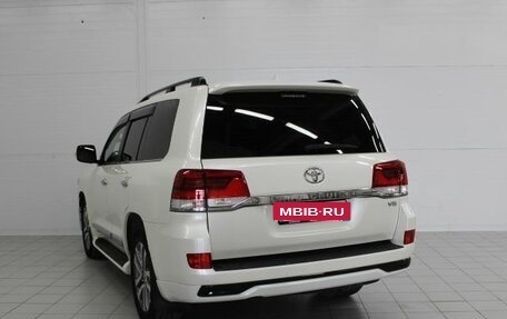 Toyota Land Cruiser 200, 2016 год, 4 100 000 рублей, 9 фотография
