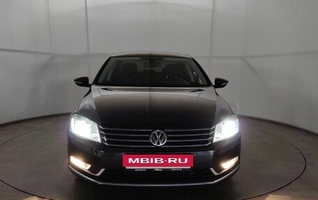 Volkswagen Passat B7, 2011 год, 1 055 000 рублей, 31 фотография