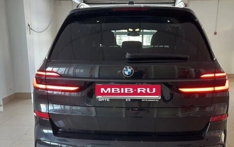 BMW X7, 2023 год, 13 998 000 рублей, 2 фотография