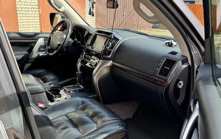 Toyota Land Cruiser 200, 2013 год, 4 000 000 рублей, 6 фотография