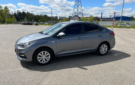 Hyundai Solaris II рестайлинг, 2018 год, 1 385 000 рублей, 14 фотография