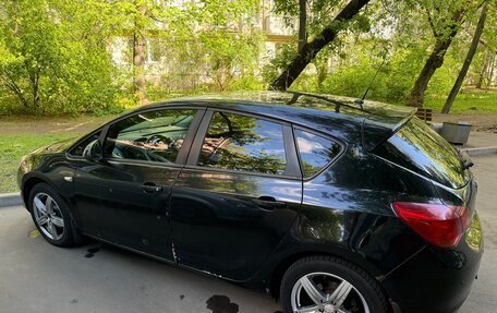 Opel Astra J, 2010 год, 400 000 рублей, 26 фотография