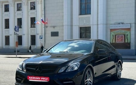 Mercedes-Benz E-Класс, 2012 год, 1 570 000 рублей, 2 фотография