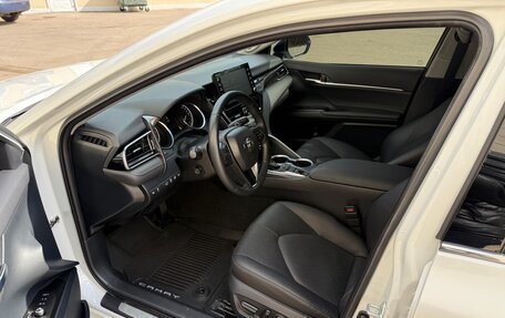 Toyota Camry, 2021 год, 3 700 000 рублей, 18 фотография