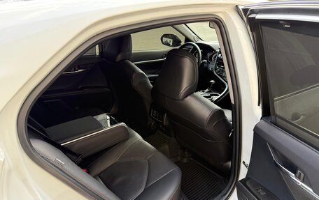 Toyota Camry, 2021 год, 3 700 000 рублей, 23 фотография