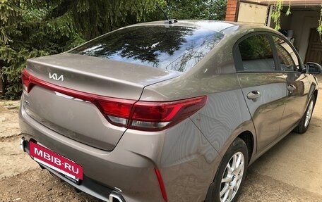 KIA Rio IV, 2021 год, 1 900 000 рублей, 2 фотография