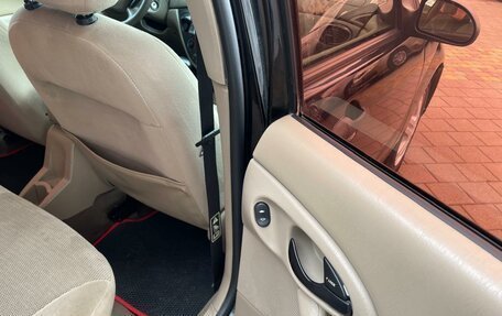 Ford Focus IV, 2003 год, 365 000 рублей, 20 фотография