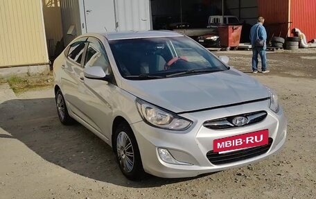 Hyundai Solaris II рестайлинг, 2012 год, 799 000 рублей, 4 фотография
