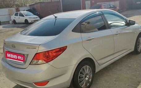 Hyundai Solaris II рестайлинг, 2012 год, 799 000 рублей, 5 фотография