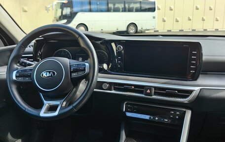KIA K5, 2021 год, 2 830 000 рублей, 28 фотография