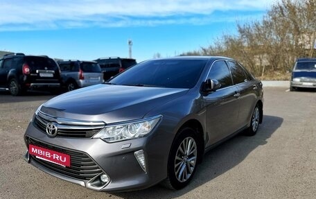 Toyota Camry, 2015 год, 2 140 000 рублей, 3 фотография