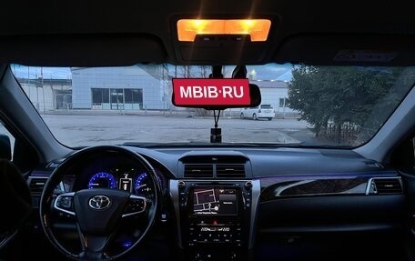Toyota Camry, 2015 год, 2 140 000 рублей, 11 фотография