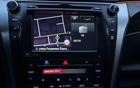 Toyota Camry, 2015 год, 2 140 000 рублей, 14 фотография