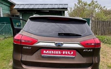 Geely Atlas I, 2019 год, 1 300 000 рублей, 3 фотография