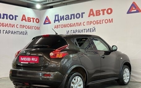 Nissan Juke II, 2011 год, 757 000 рублей, 3 фотография