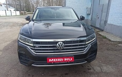 Volkswagen Touareg III, 2018 год, 4 980 000 рублей, 1 фотография