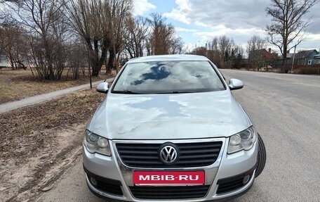 Volkswagen Passat B6, 2006 год, 550 000 рублей, 9 фотография