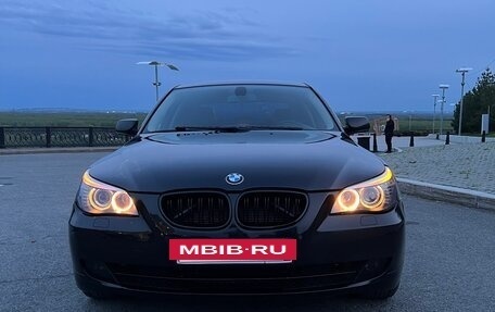 BMW 5 серия, 2007 год, 1 550 000 рублей, 3 фотография