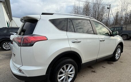 Toyota RAV4, 2016 год, 2 700 000 рублей, 6 фотография