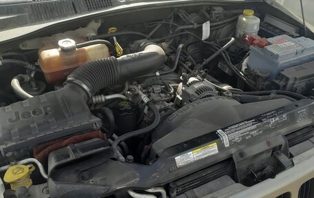 Jeep Liberty (North America) I, 2004 год, 680 000 рублей, 11 фотография