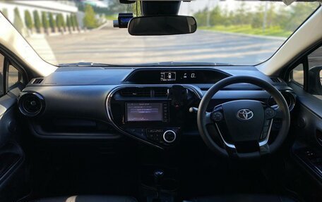 Toyota Aqua I, 2018 год, 1 345 990 рублей, 3 фотография