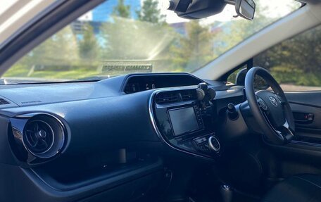 Toyota Aqua I, 2018 год, 1 345 990 рублей, 5 фотография