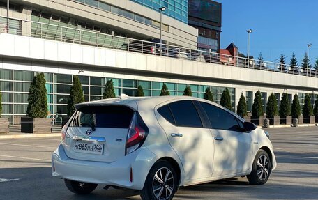 Toyota Aqua I, 2018 год, 1 345 990 рублей, 10 фотография