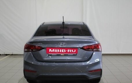 Hyundai Solaris II рестайлинг, 2018 год, 1 360 000 рублей, 8 фотография