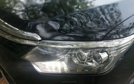 Toyota Camry, 2017 год, 2 300 000 рублей, 5 фотография