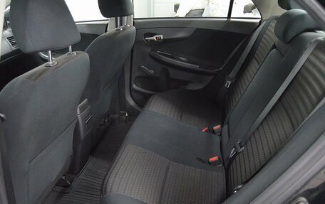 Toyota Corolla, 2011 год, 975 000 рублей, 13 фотография