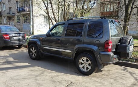 Jeep Cherokee, 2006 год, 700 000 рублей, 3 фотография