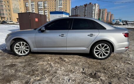 Audi A4, 2019 год, 2 500 000 рублей, 4 фотография