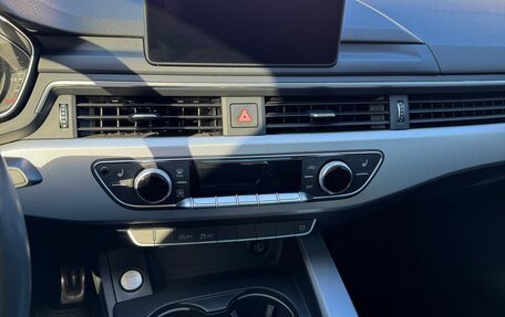 Audi A4, 2019 год, 2 500 000 рублей, 8 фотография