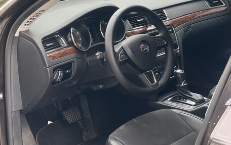 Skoda Superb III рестайлинг, 2014 год, 1 450 000 рублей, 11 фотография